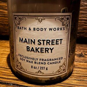 New Main Street Bakery Bath and Body works candle
